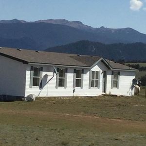 Meet your Posher, Estella